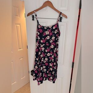 GAP Floral Smocked Dress | S | EUC